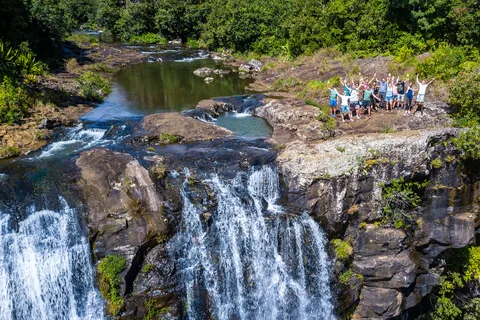 Mauritius: Tamarind Falls Highlights 3-Hour Hiking Trip