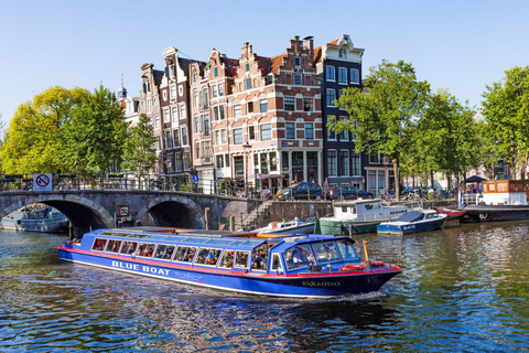 Amsterdam: City Canal Cruise and Heineken Experience Ticket Heineken Experience and City Canal Cruise with Snack Box