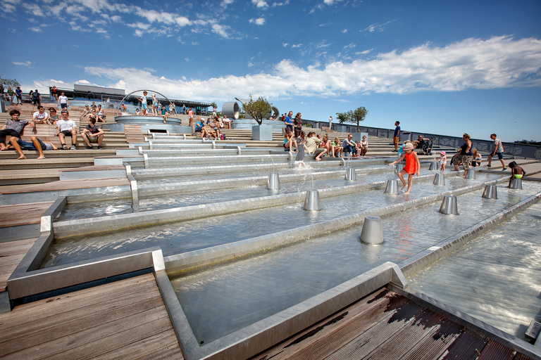 阿姆斯特丹：1 小时运河游船和 NEMO 科学博物馆