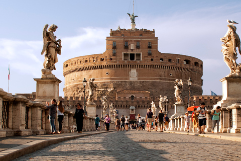 Rome: Skip-the-Line Colosseum & privérondritEngelse tour