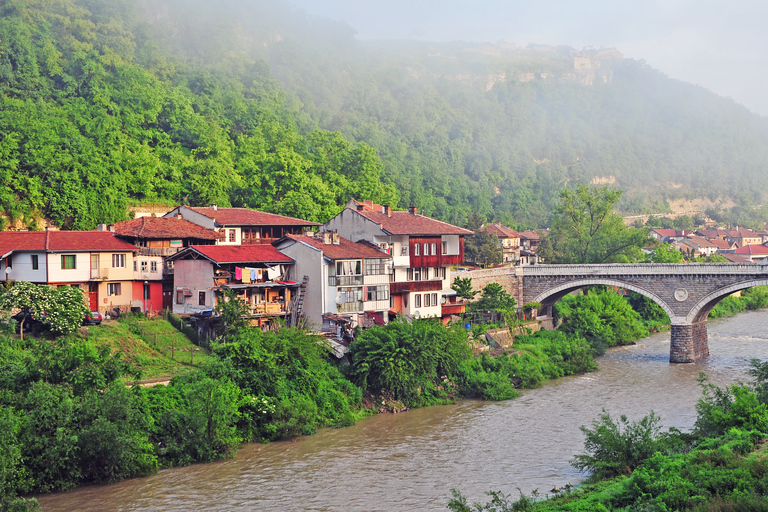 Depuis Bucarest : Excursion d&#039;une journée en BulgarieVisite de groupe en anglais