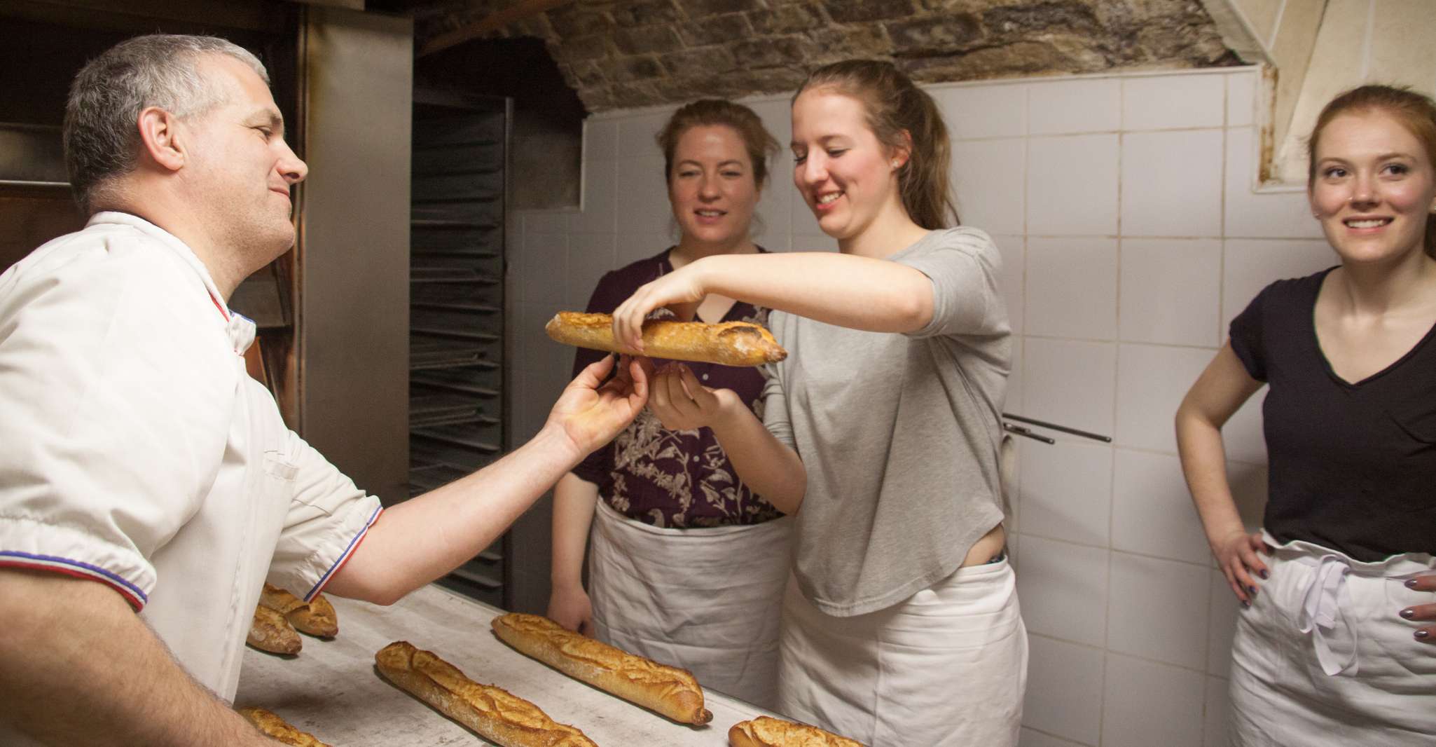 Cours de préparation de pain de 2 heures à Paris - Hizvo