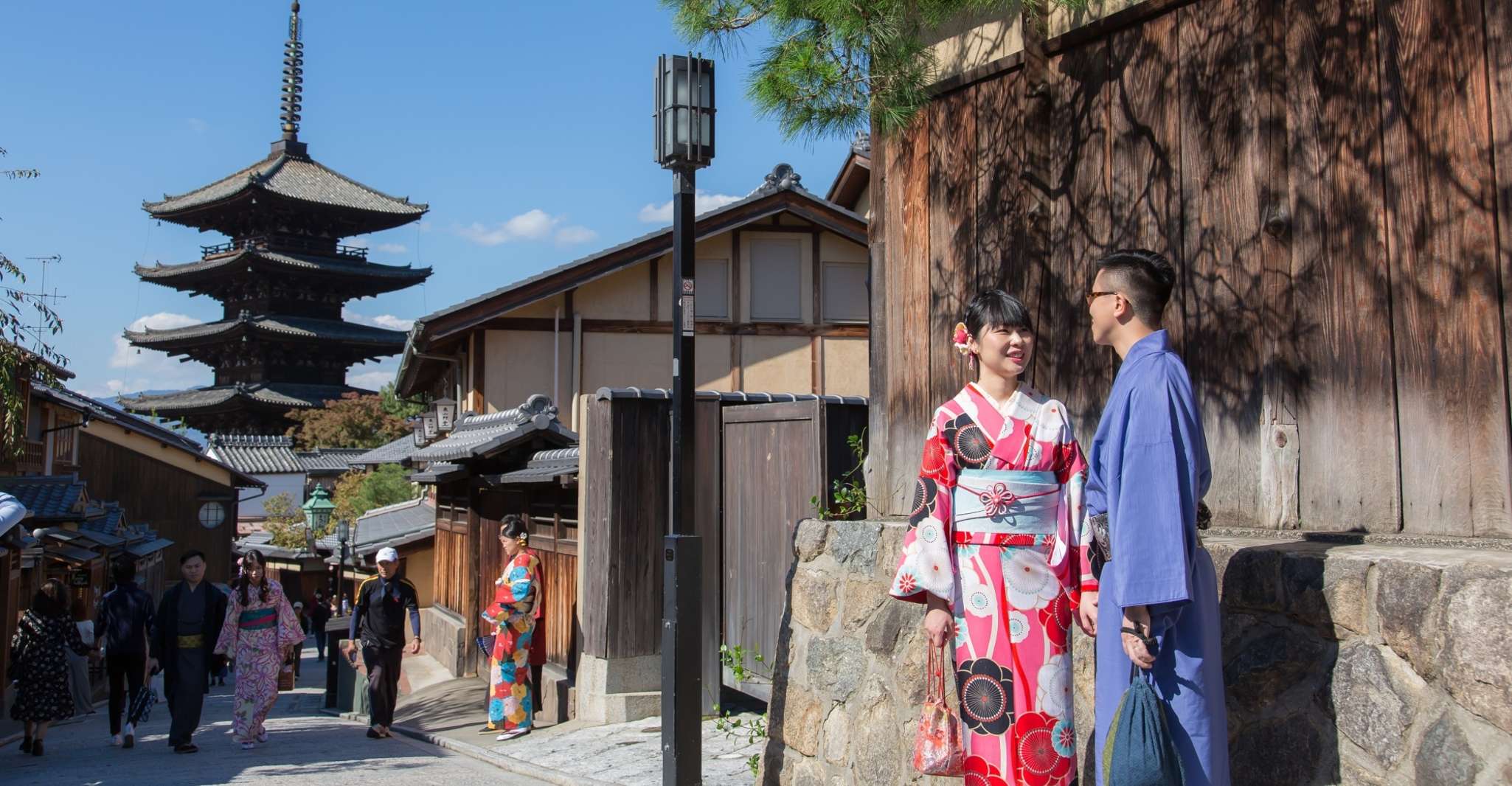 Kyoto, Photo Shoot with a Private Vacation Photographer - Housity