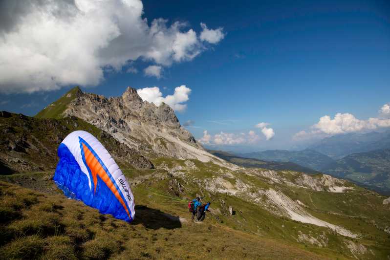 Klosters: Paragliding Tandem Flight with Video&Pictures