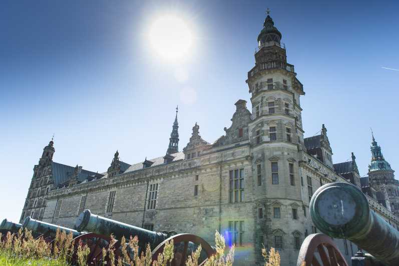 Desde Copenhague: reyes, castillos y recorrido por el campo