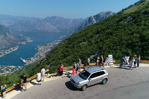 Montenegro: Ganztagestour zum Lovcen-Nationalpark &amp; mehrGruppentour: Abholung in Budva