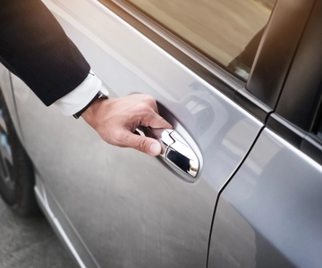 Paris: Charles de Gaulle Airport (CDG) Private Transfer