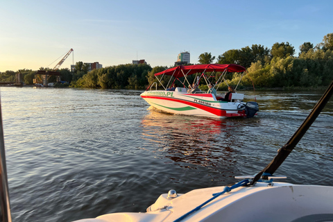 Warszawa: Scenisk Vistula-kryssning med utsikt över landmärken för 18 personer