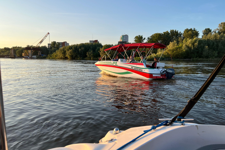 Warszawa: Scenisk Vistula-kryssning med utsikt över landmärken för 18 personer