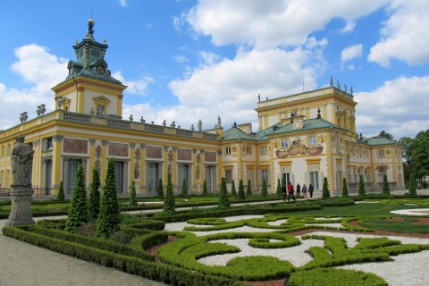 Varsovia: Sin colas Tour guiado por el palacio y los jardines de WilanówTour de 3 horas de Wilanow Palace & Gardens con traslado