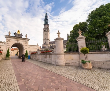 From Kraków: Częstochowa & Łagiewniki Pilgrim Sites Tour