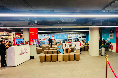 迪拜码头游艇之旅：1 小时内游览艾恩轮、JBR 和海港