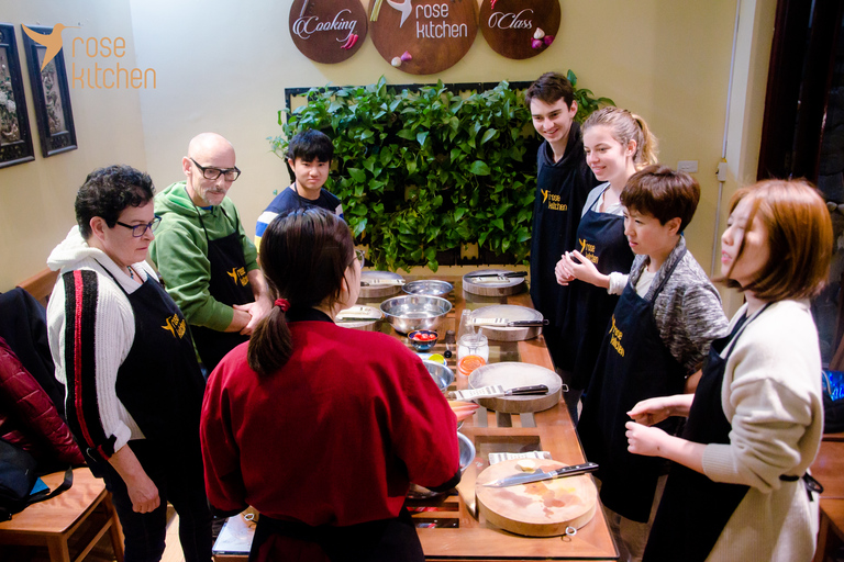 Hanoi: clase de cocina en una villa local con recorrido por el mercado