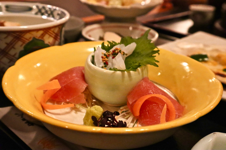 Tokyo: Secret Food Tour Standard Option