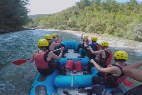 Montenegro: rafting en aguas dulces del río TaraRápidos del río Tara: actividad de rafting desde Herceg Novi