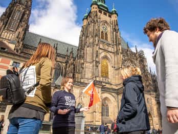 Prager Burg: Kleingruppentour mit Guide & Eintritt Prager Burg: Kleingruppentour mit Guide & Eintritt