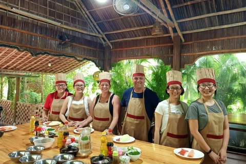 Hoi An : Clase de Cocina Vegetariana con una Familia Local