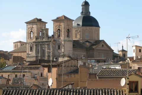 From Barcelona: Andalusia and Toledo 8 Day Tour Superior Double Room in Spanish