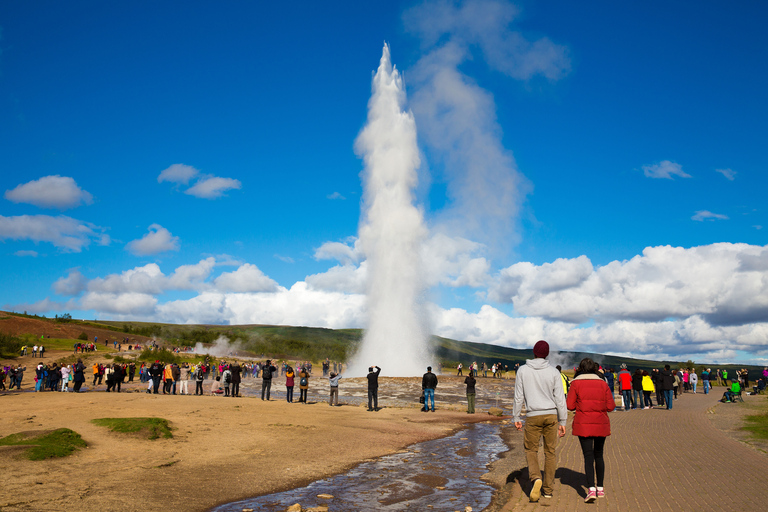 Reykjavík: Círculo Dourado com Ingresso para Lagoa Azul