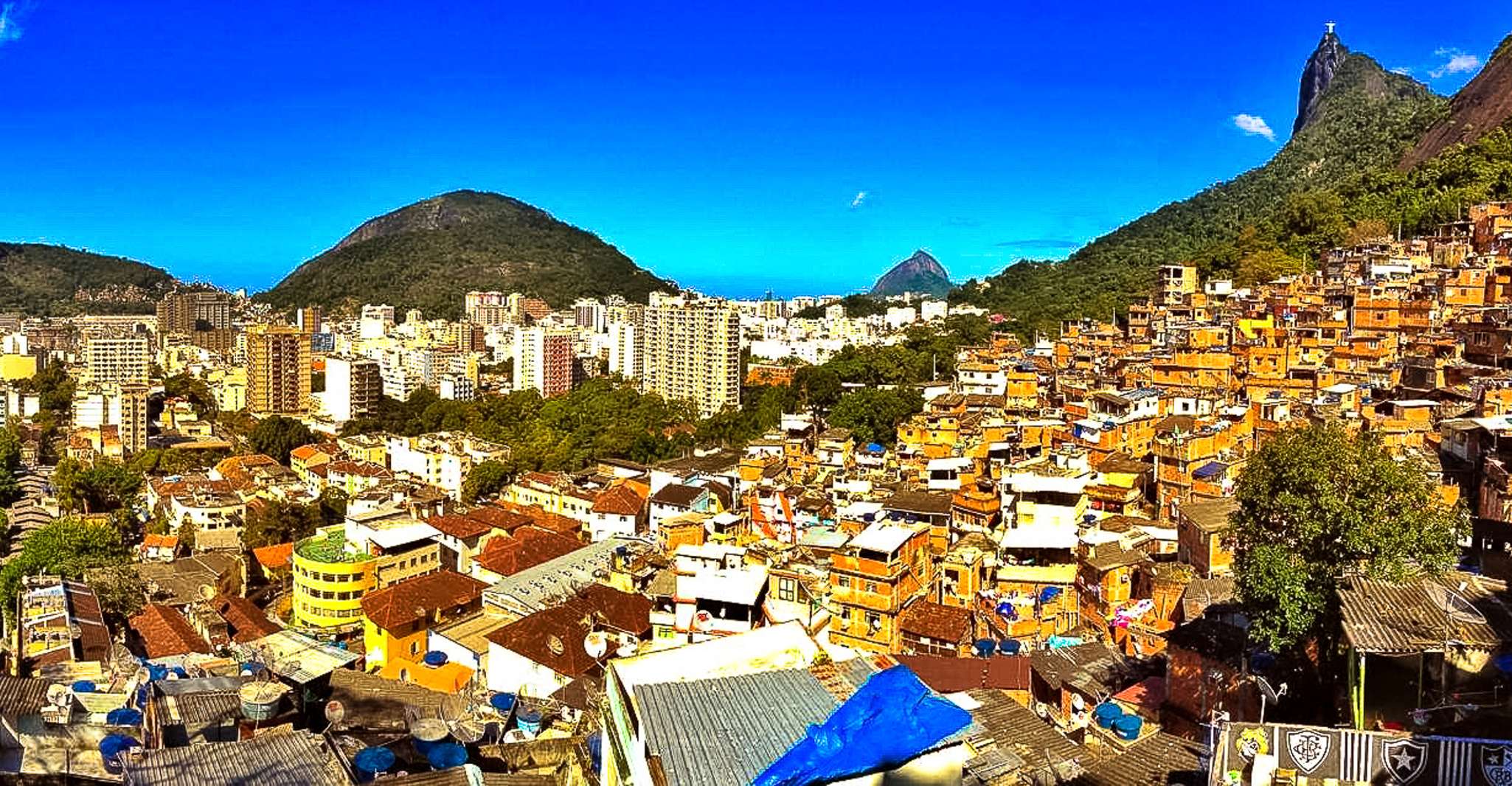 Rio de Janeiro, visite de Favela Santa Marta avec un guide local - Hizvo