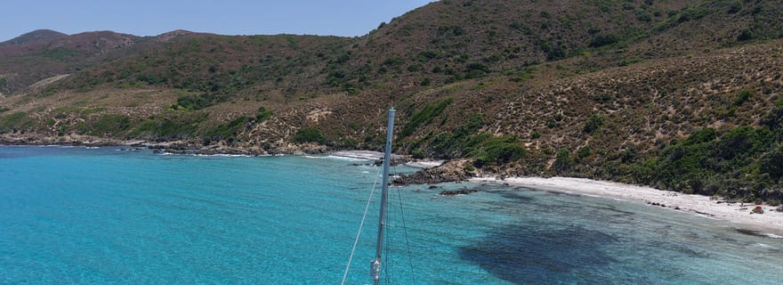 L'ile-rousse Corse Excursion catamaran: Journée dans le Désert des Agriates
