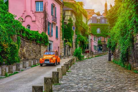 Montmartre & Sacré Coeur: 2.5-Hour Walking Tour