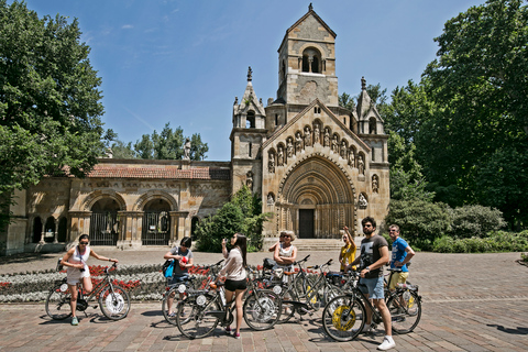 Budapest: Fahrradtour mit KaffeepauseKurze Fahrradtour im Winter mit Kaffeepause