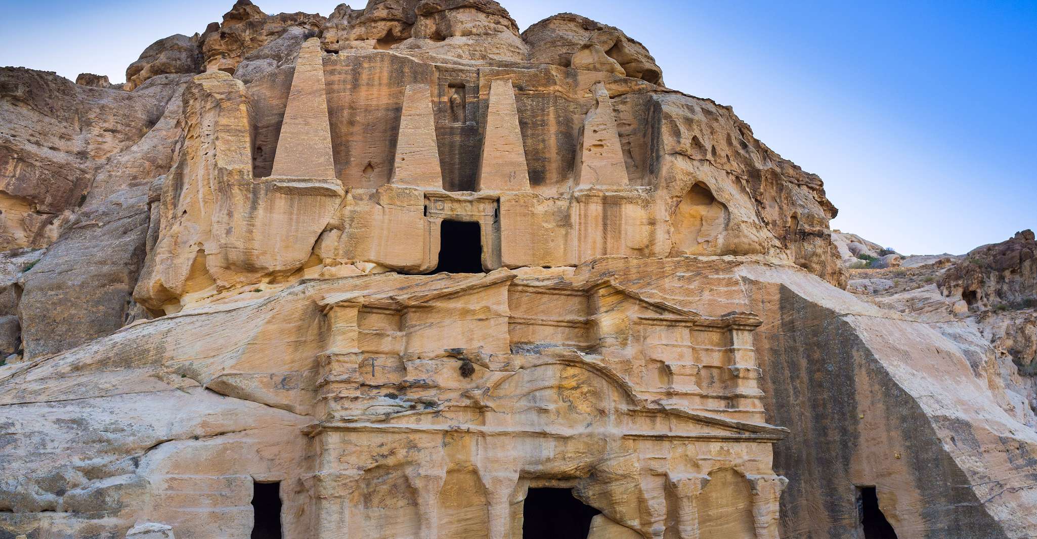 From Eilat, Petra Tour with Transfer and Lunch - Housity