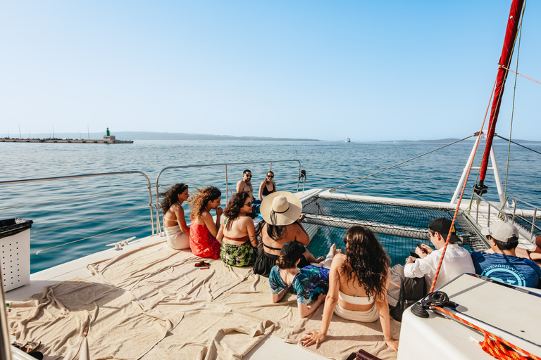 Split: hele dag per catamaran naar Hvar en Pakleni-eilanden