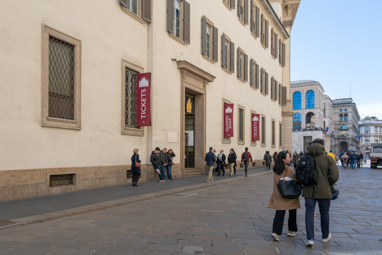 Milan: Fast-Track Milan Cathedral and Terraces Guided Tour Private Tour in English