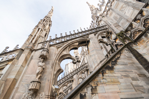 Milan: Fast-Track Milan Cathedral and Terraces Guided Tour Private Tour in Italian