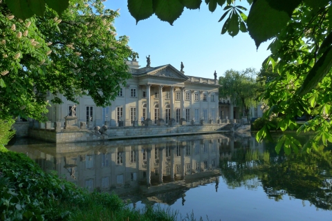 Varsovie: visite privée du palais Lazienki et du parc avec croisièrePalais Lazienki et visite du parc avec point de rencontre