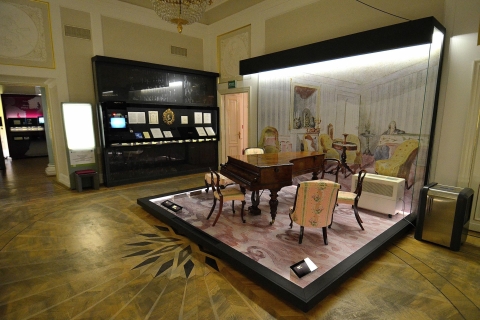 Warschau: Private Chopin Tour mit Eintrittskarten für das Chopin Museum2-stündige Chopin-Tour mit Tickets für das Chopin-Museum