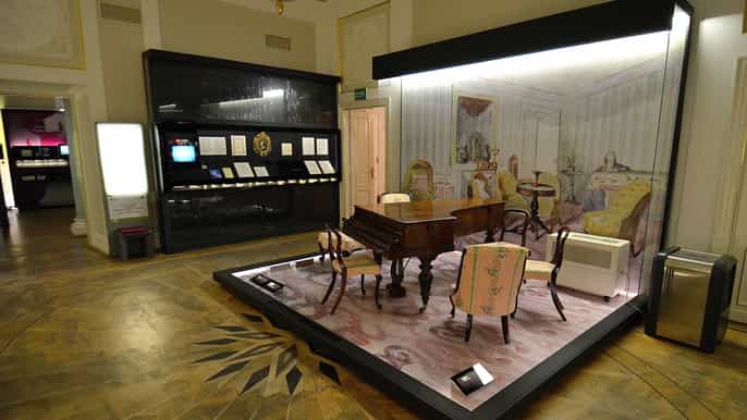 warsaw private chopin tour with tickets to chopin museum