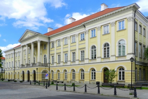 Warschau: privé-Chopin-tour met kaartjes voor het Chopin-museumChopin-rondleiding van 3 uur met kaartjes voor het Chopin-museum en -concert