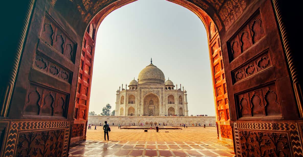 From Delhi: Private Taj Mahal & Agra Tour by Express Train