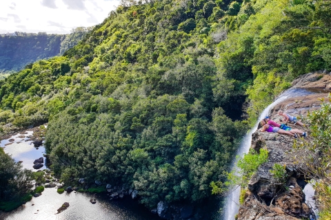 Mauricio: lo más destacado de Tamarind Falls, viaje de senderismo de 3 horasCaminata con punto de encuentro
