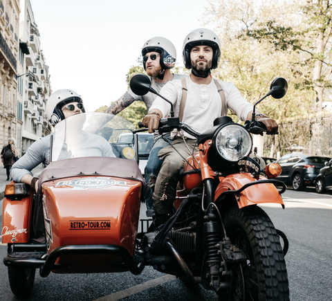 Sightseeing on wheels