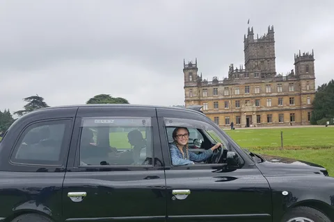 London, London Downton Abbey Countryside Black Taxi VIP-tur
