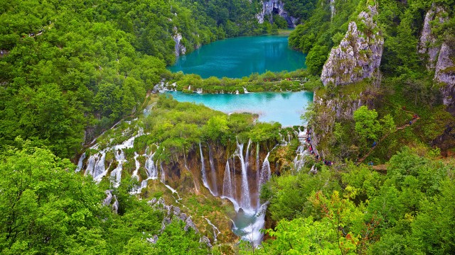 Visit From Split Transfer to Zagreb with Stop at Plitvice Lakes in Kotor, Montenegro