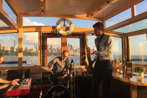 NYC: Wieczorny rejs jazzowy na jachcie ManhattanRejs bezzwrotny