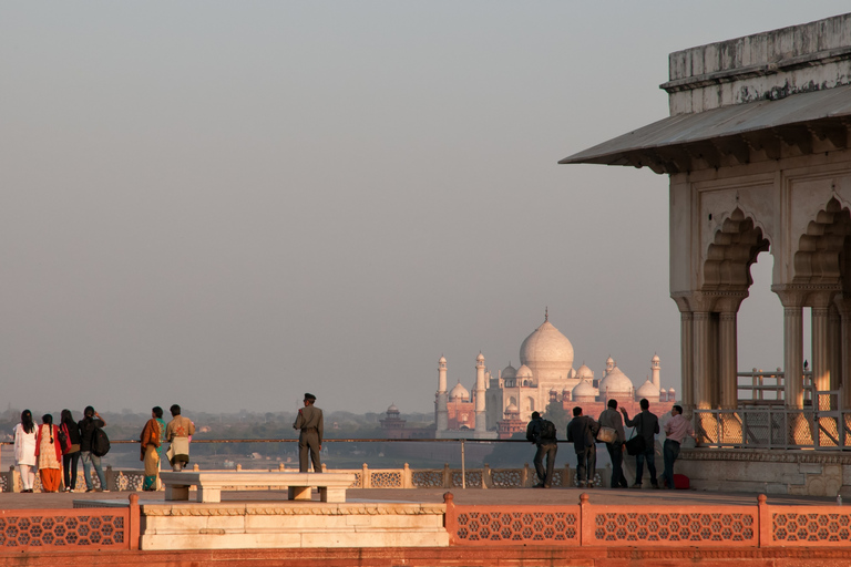 Private Sunrise Taj Mahal & Agra Fort de Jaipur en voitureVisite privée sans frais d'entrée