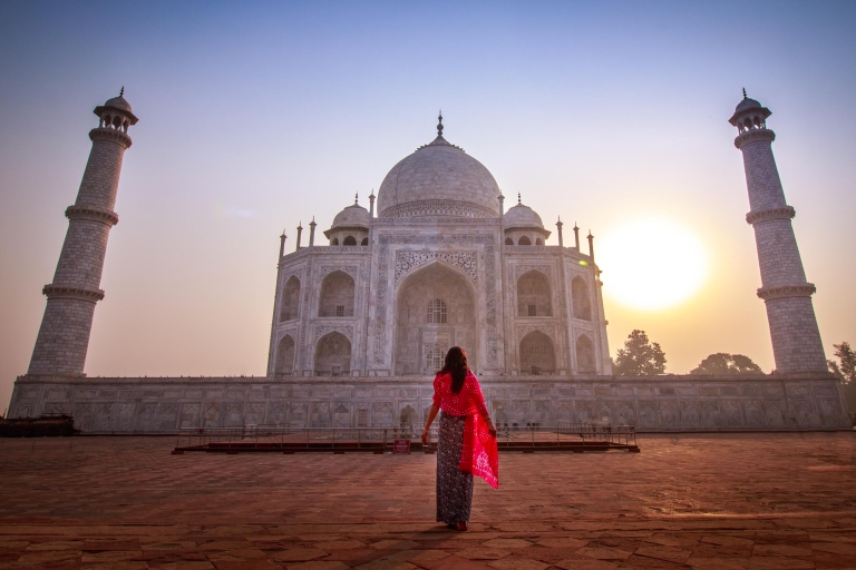 Private Sunrise Taj Mahal & Agra Fort de Jaipur en voitureVisite privée avec frais d'entrée