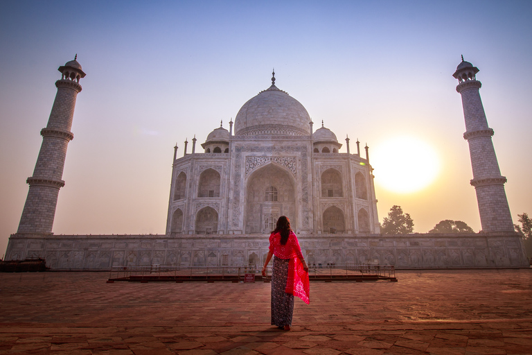 Private Sunrise Taj Mahal & Agra Fort de Jaipur en voitureVisite privée sans frais d'entrée