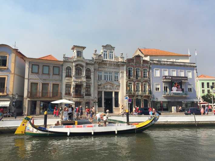 Da Lisbona: tour privato di un'intera giornata ad Aveiro e Coimbra