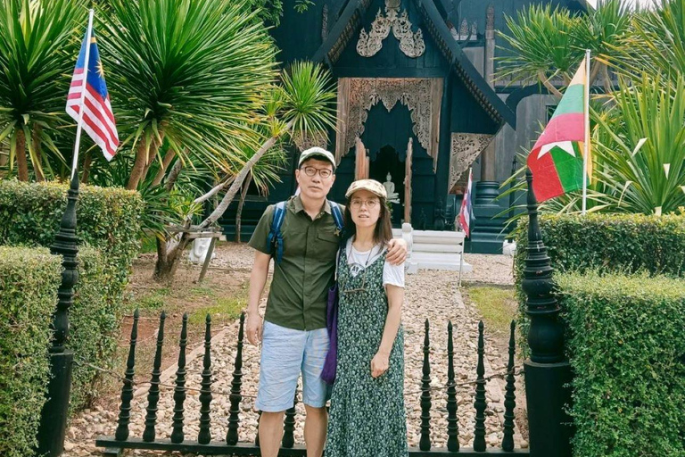 Chiangrai : Half Day Tour 3 Famous Temples / (Private tour)