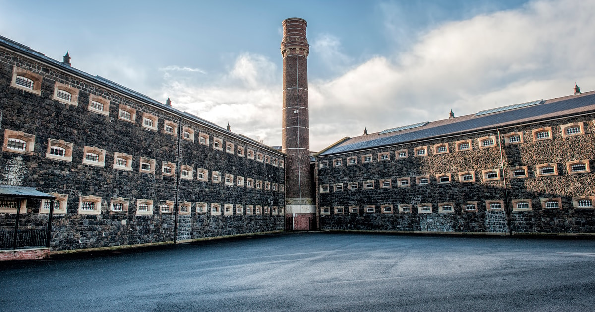 crumlin road prison tour