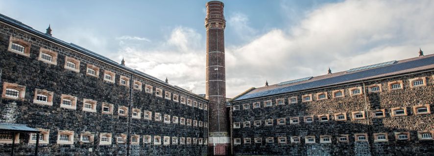 Белфаст: опыт тюрьмы Крамлин-роуд