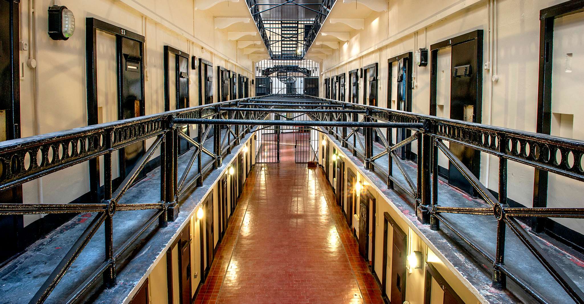 Belfast, Crumlin Road Gaol Experience - Housity