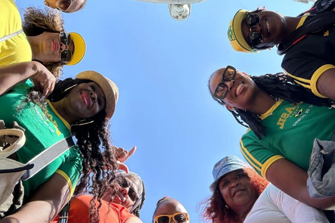 Private Custom 8-hour Exclusive tour in Rio with VIP tickets Private 8-hour tour with VIP tickets: Special Languages